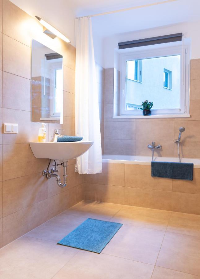 Pal'S Favoriten Apartment Vienna Luaran gambar